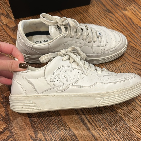 🤍CHANEL Calfskin CC Womens Sneakers. size 37. - Picture 3 of 8